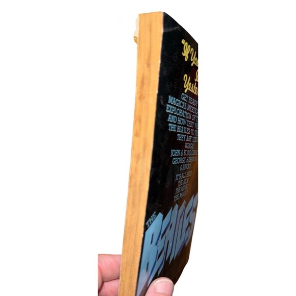 Beatles Book Magazine Lot Vintage Pop Music History Set Of 7 Items - Picture 5 of 7